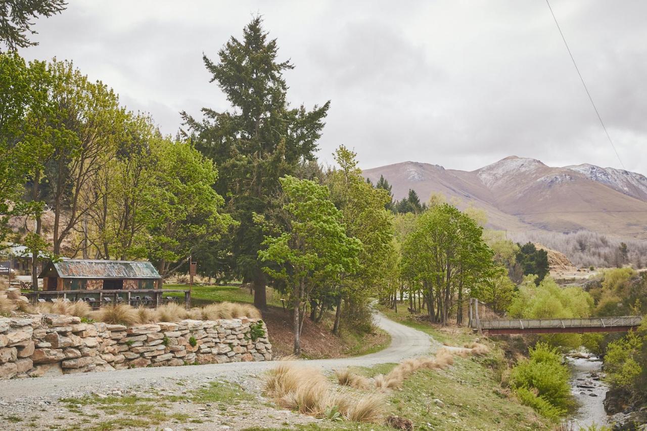 The Danseys Pass Hotel Ranfurly Dış mekan fotoğraf